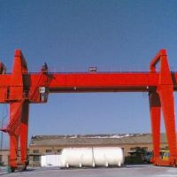 延安地鐵門(mén)式起重機(jī)