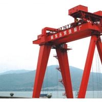 福建泉州200T龍門吊