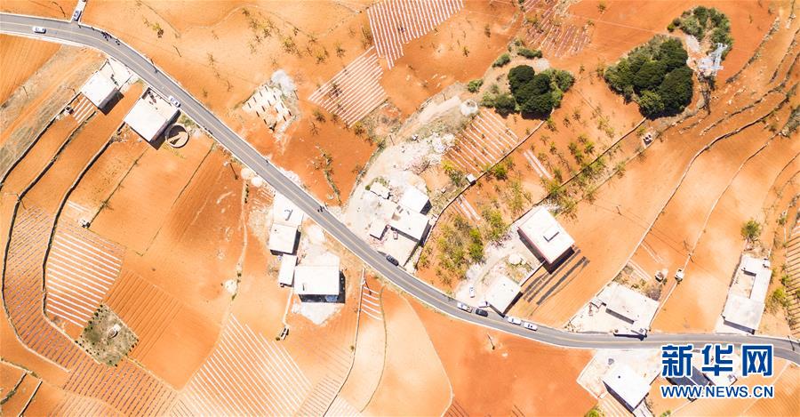 （新華視界）（1）貴州1307公里縣鄉(xiāng)公路改善工程通過(guò)交工驗(yàn)收